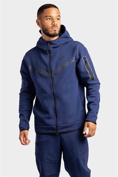 nike tech fleece donkerblauw|nike tech fleece streetwear.